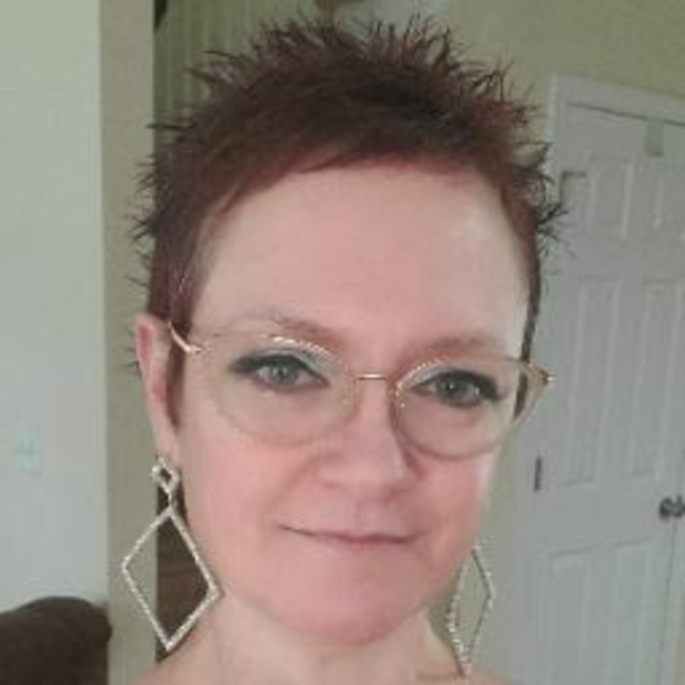 Meet your Posher, Carie